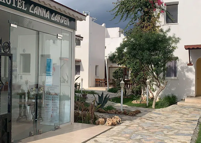 Hotel Canna Garden - Adult Only